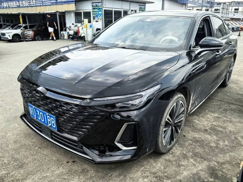 Open image lightbox: Chery 2022 Erez 8 1.6T Ease Automatic Gear