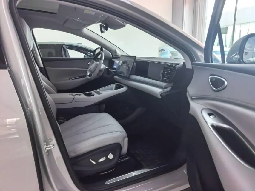 BYD 2026 Sea Lion 06 EV 710 Yuanhang Flagship Automatic Gear 6