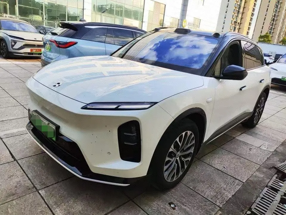 Open image lightbox: NIO 2025 ES6 75kWh automatic gear