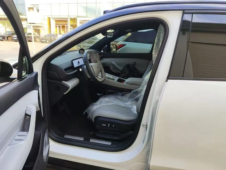 NIO 2025 ES6 75kWh automatic gear 2