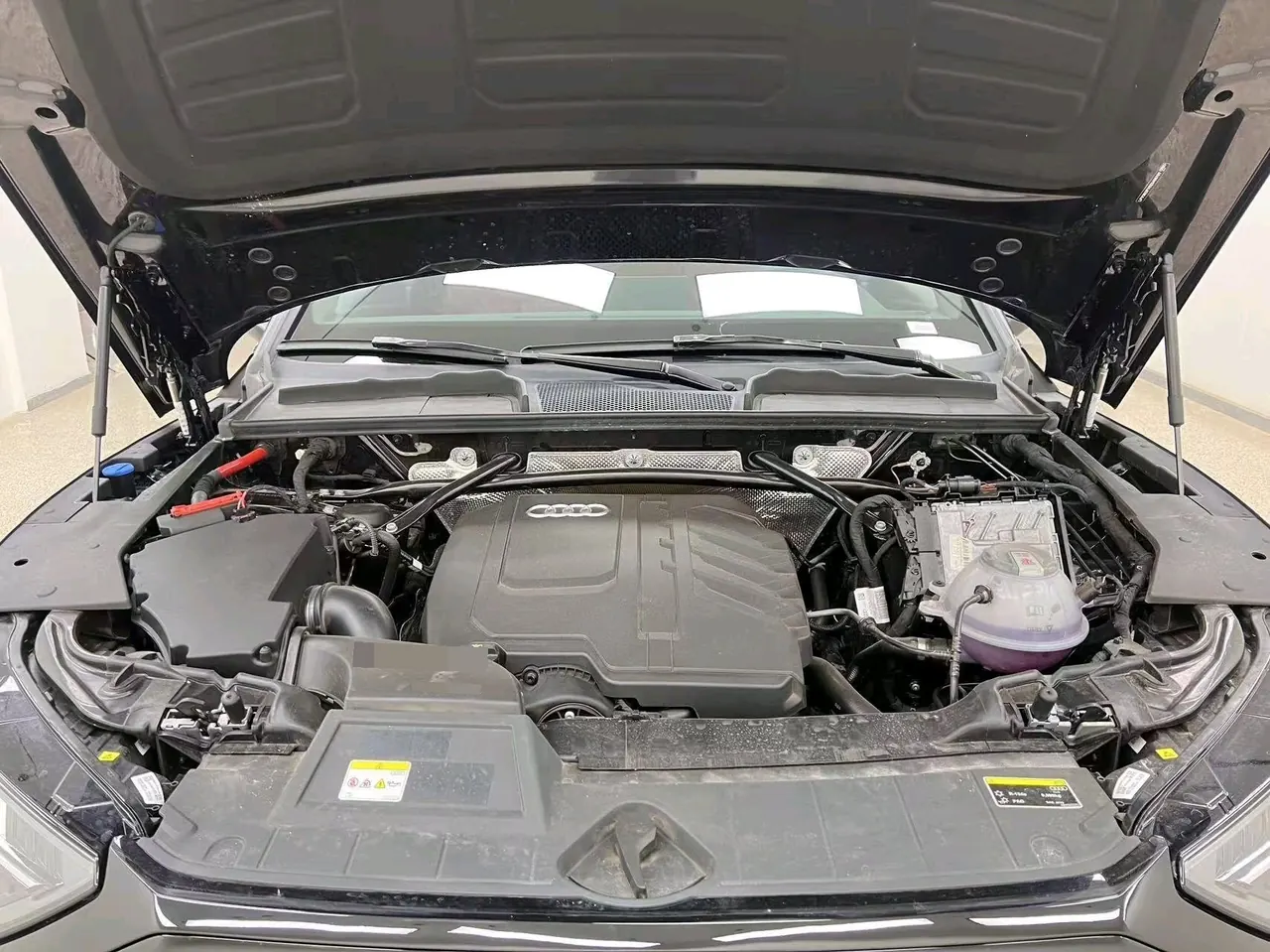 Audi 2025 Q5L 2.0TFSI 40TFSI luxury dynamic automatic 11