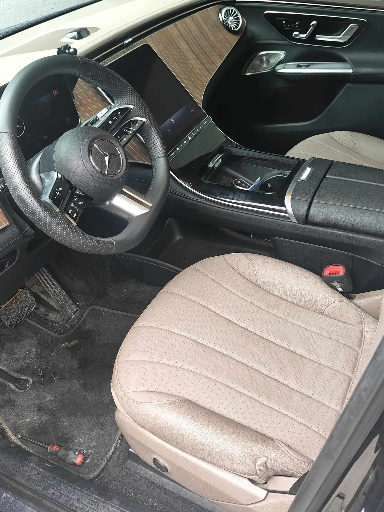 Mercedes Benz 2024 EQE SUV 500 4MATIC EQE SUV 500 4MATIC Deluxe Edition Automatic 4