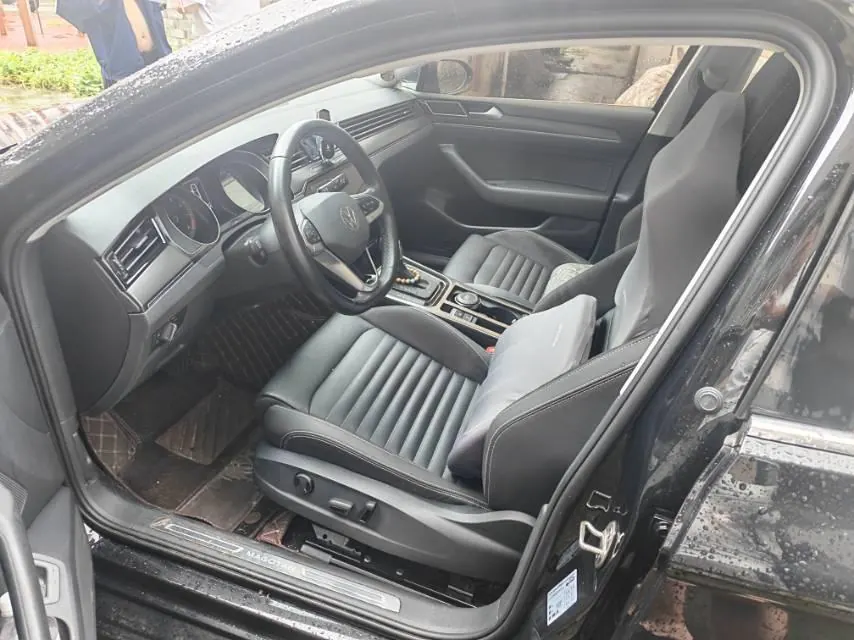 Volkswagen 2020 Magotan 2.0TSI 330TSI Leading Automatic 3