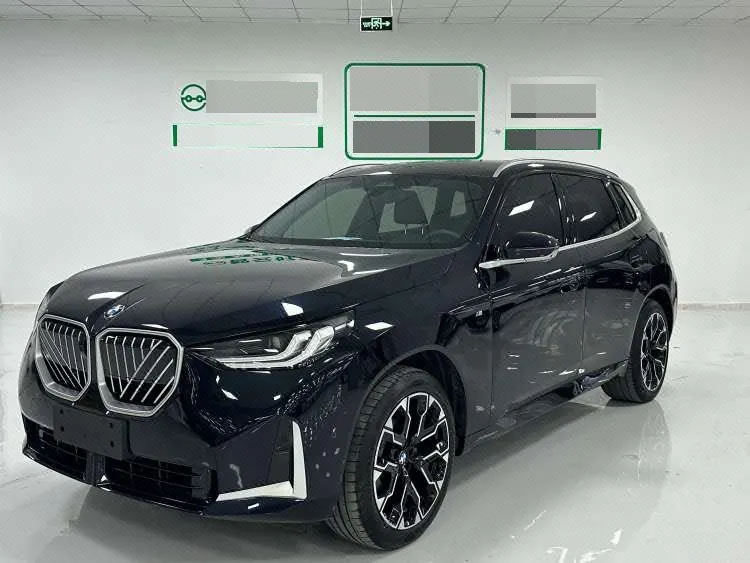 Open image lightbox: BMW 2025 X3 xDrive25L 2.0T luxury set automatic gear
