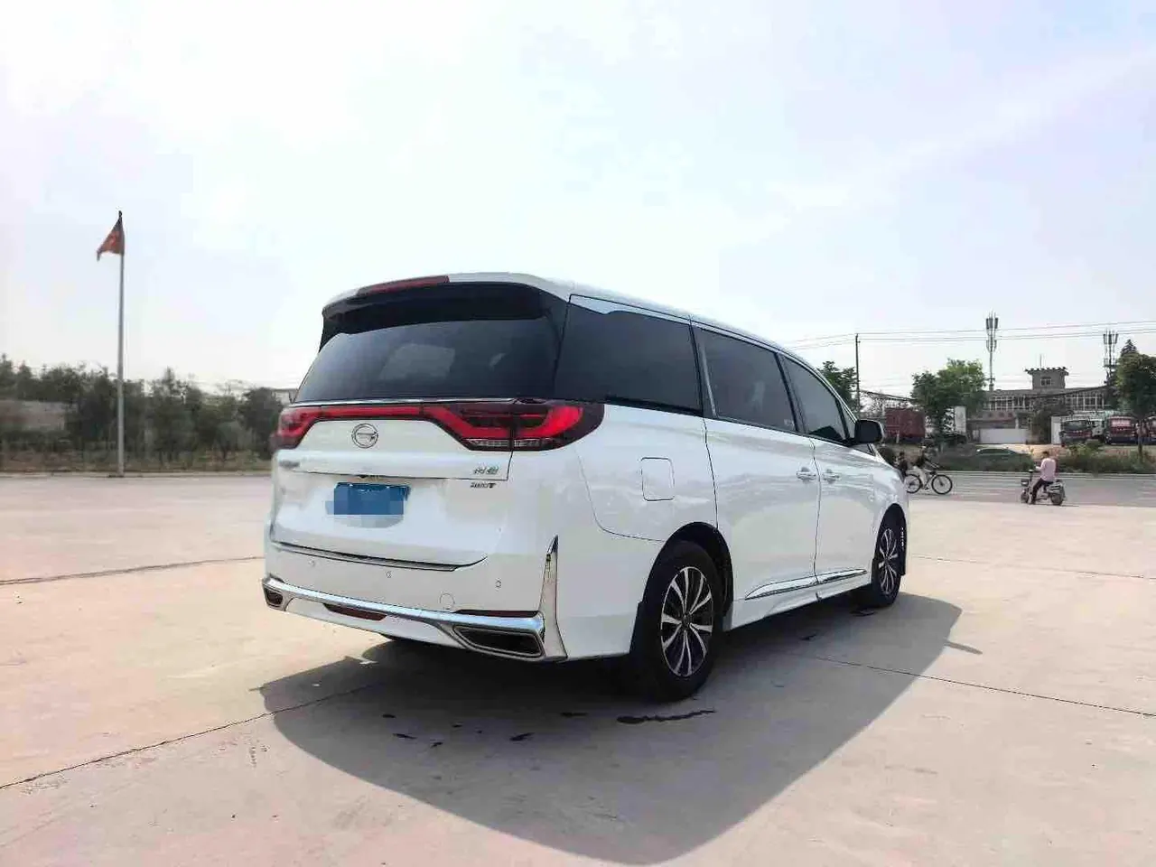 Chuanqi 2021 M8 2.0T 390T Lingxiu Series Deluxe Edition Automatic Gear 9