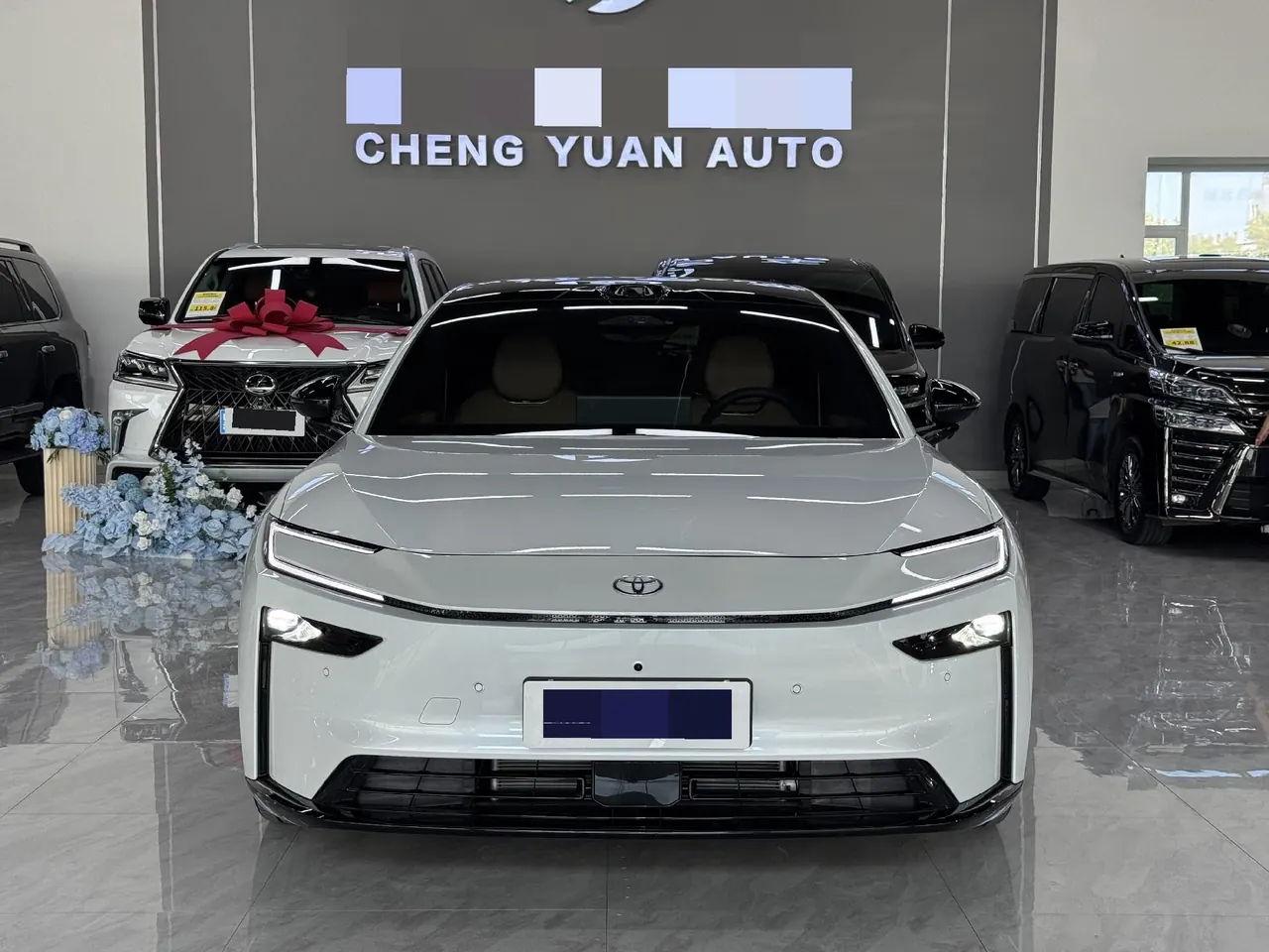 Toyota 2026 Platinum Intelligence 7 600 Pro Laser Radar Edition Automatic Gear 2