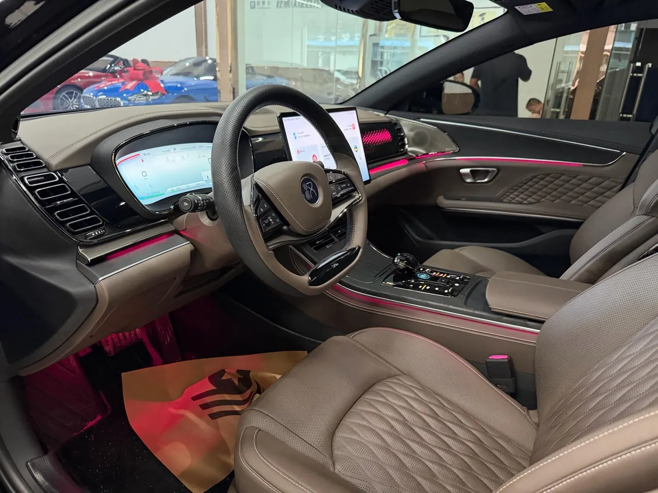 BYD 2022 Han Chuangshi 715KM precursor flagship automatic gear 4