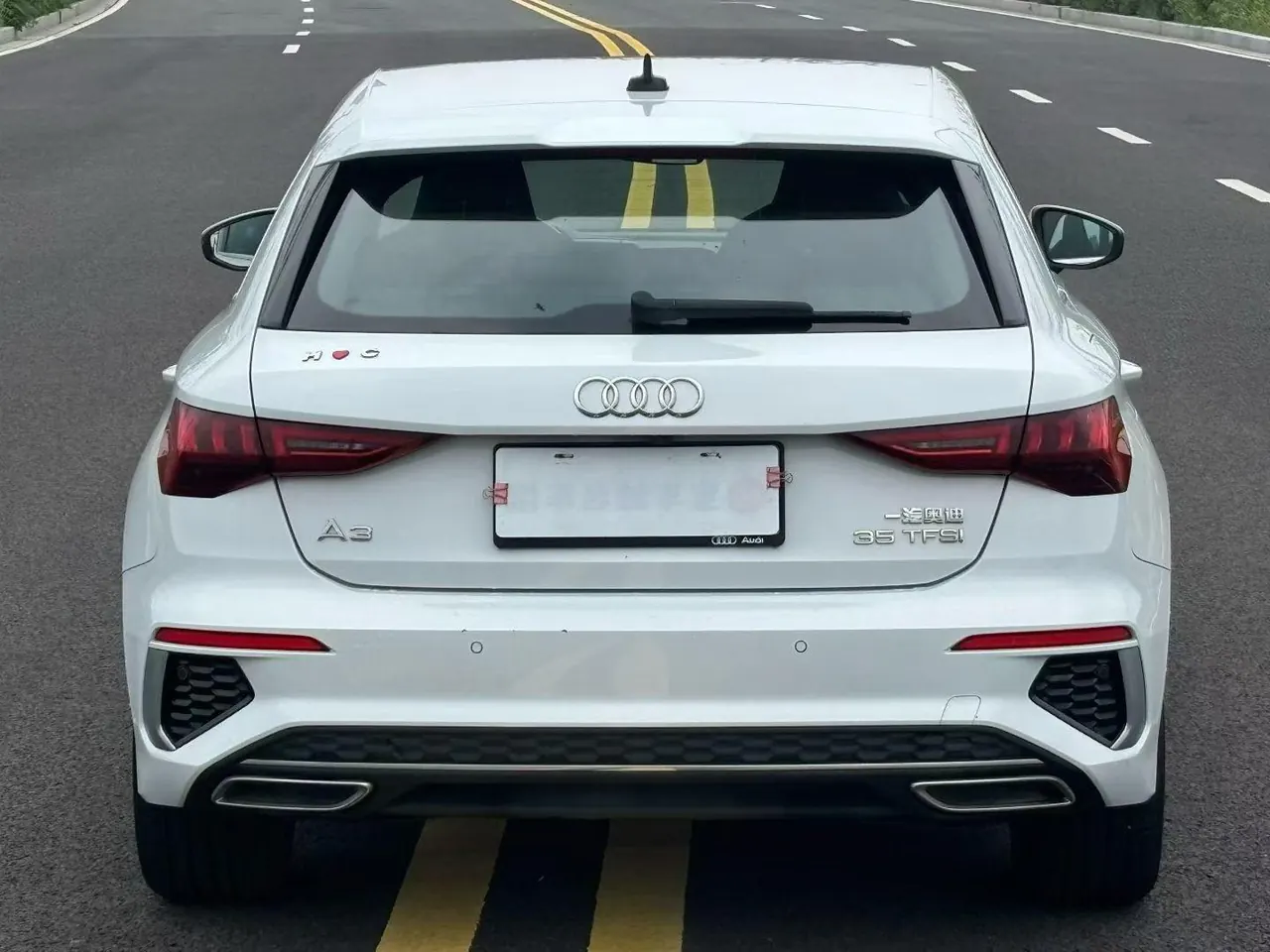 Audi 2025 A3 Sportback 1.5TFSI 35TFSI Flying Premium Automatic Gear 3