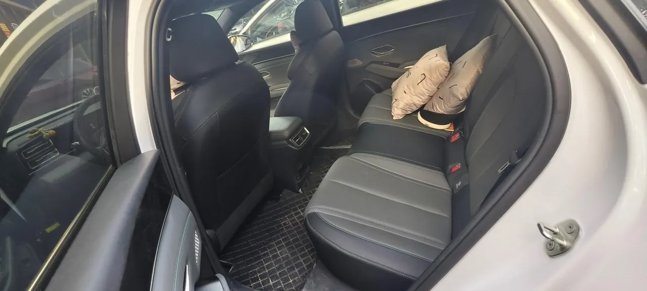 BYD 2024 Qin L DM-i 1.5 stepless 120KM Exceed automatic gear 2