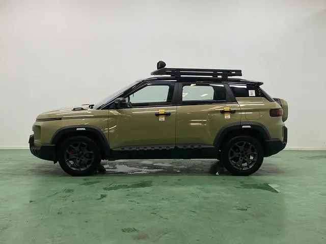 Geely 2025 Denim 1.5TD Fun Wilderness Edition Automatic 3