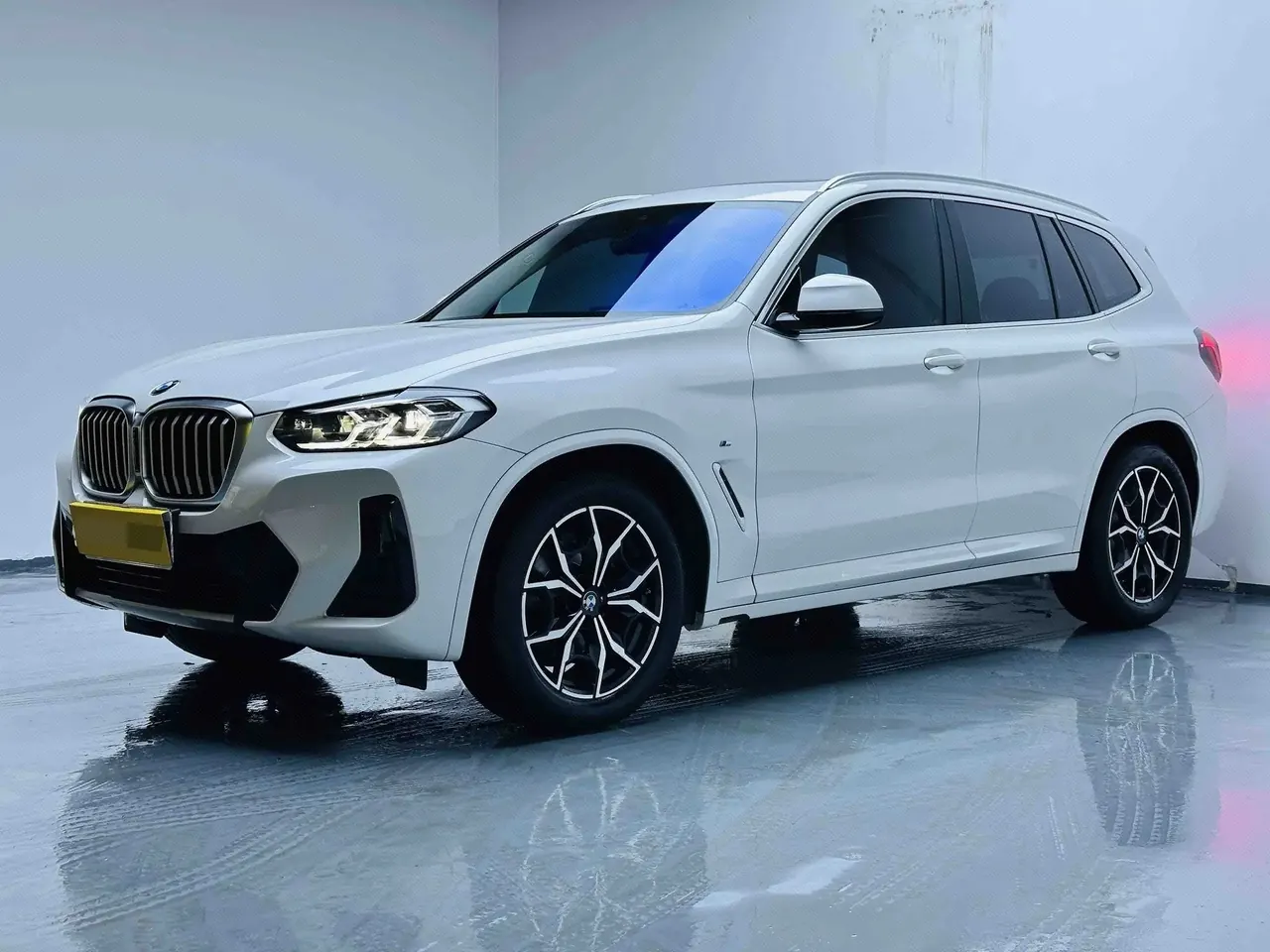Open image lightbox: BMW 2022 X3 xDrive30i 2.0T Leading M Obsidian Night Kit (Changed to 2) Automatic Gear