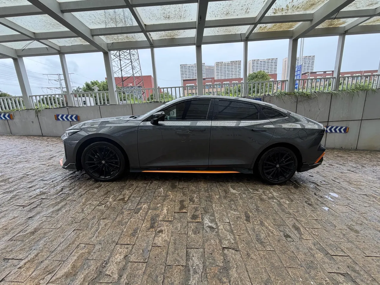 ChangAn 2025 UNI-V 1.5T 500Bar distinguished automatic gear 3