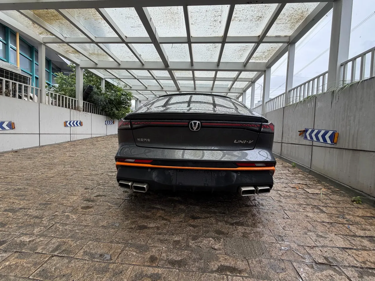 ChangAn 2025 UNI-V 1.5T 500Bar distinguished automatic gear 9