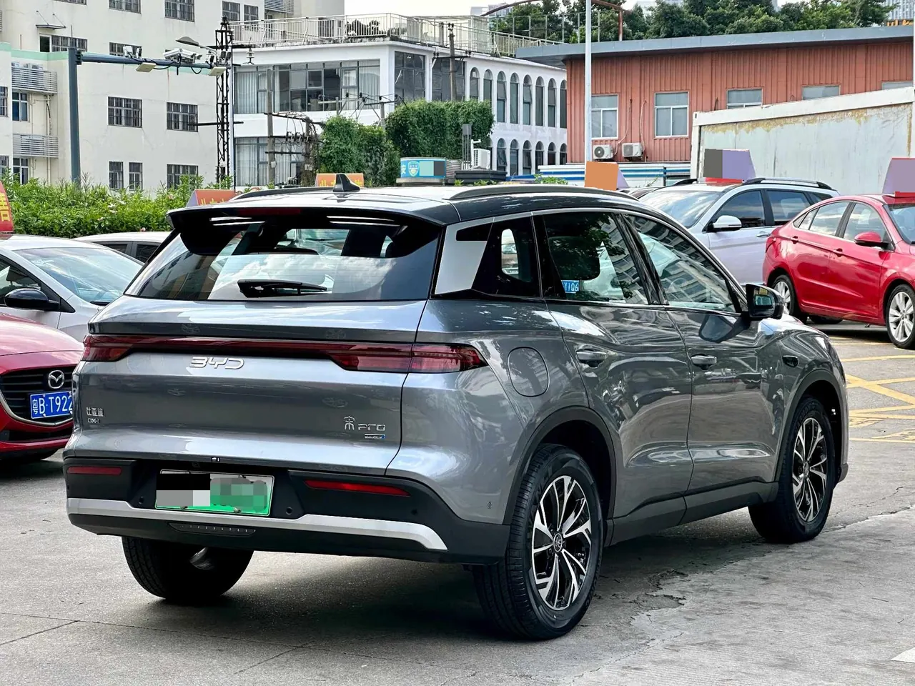 BYD Song Pro New Energy 2025 Song Pro DM-i 1.5 Stepless Smart Driving Edition 115KM Exceed Automatic Gear 3