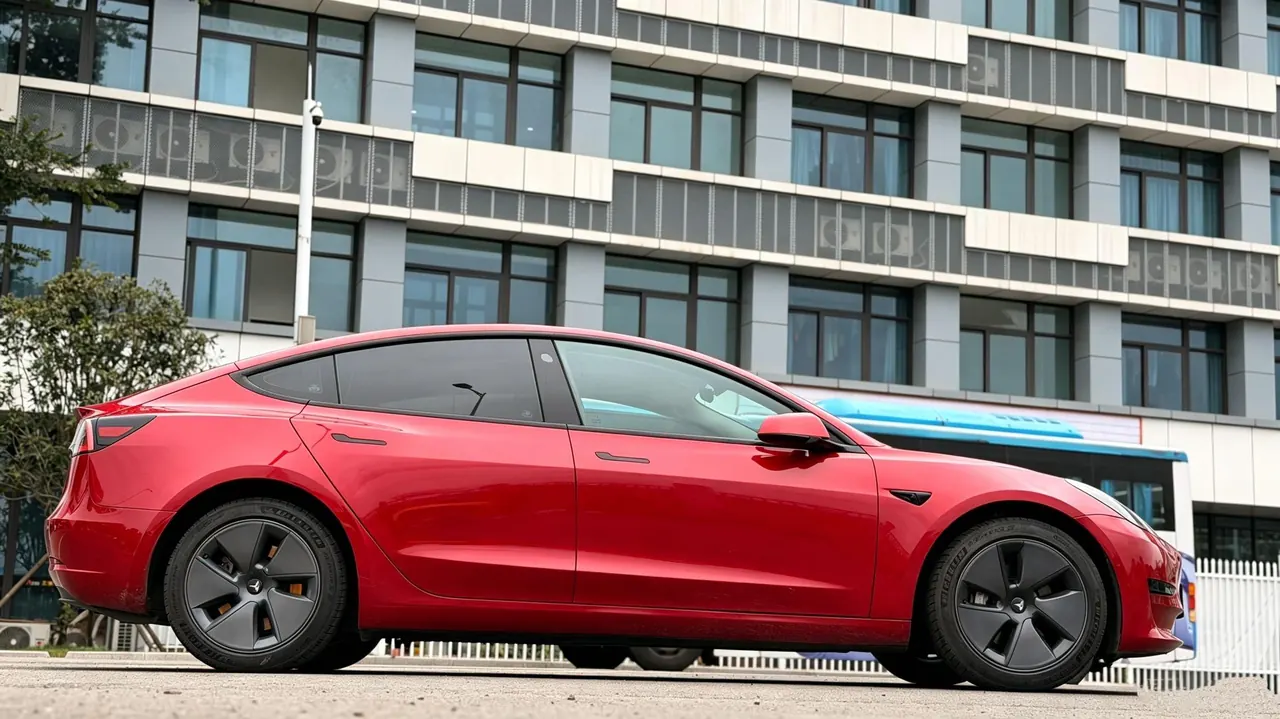Tesla 2022 Model 3 rear-wheel drive version of automatic transmission 7