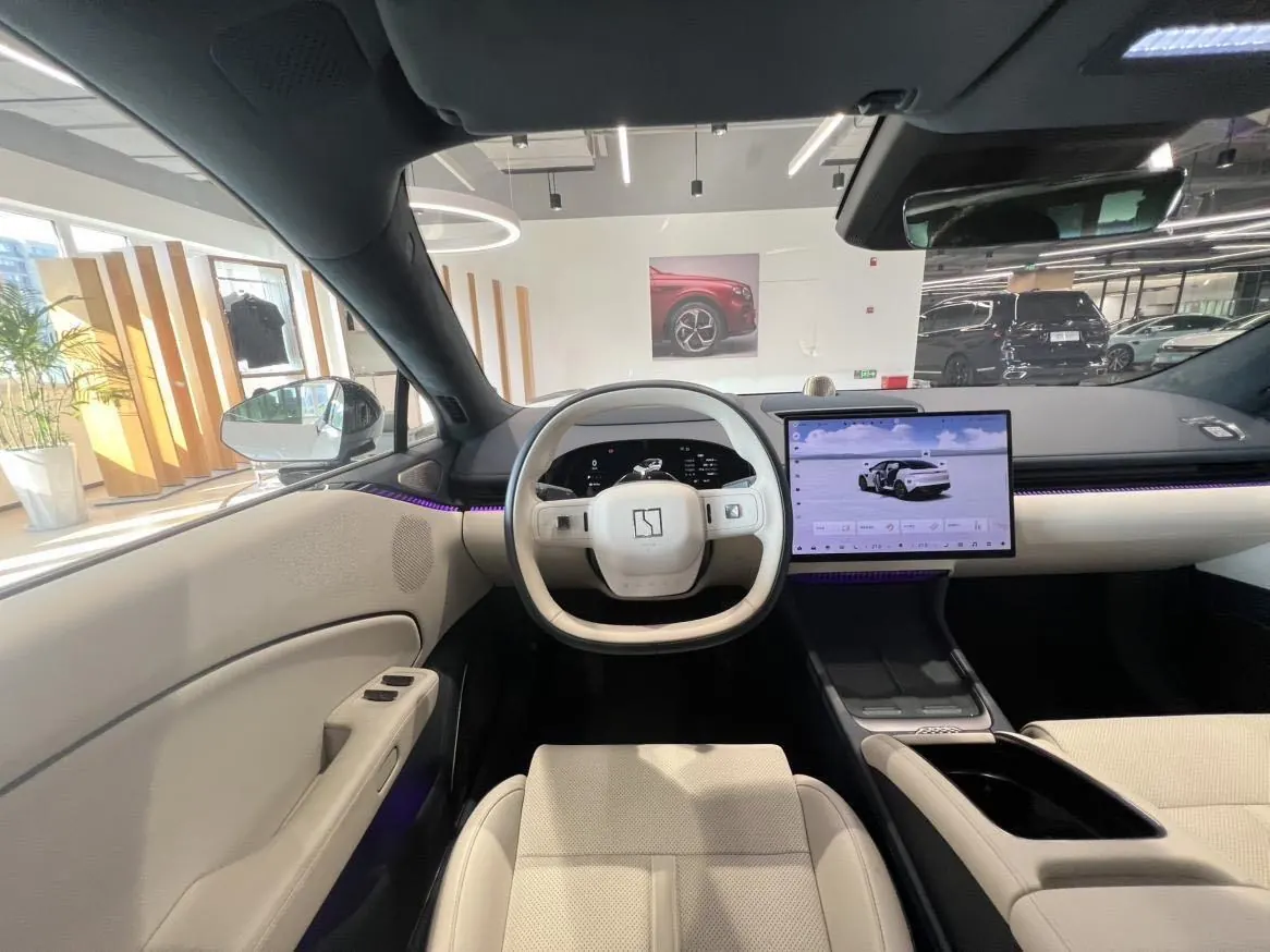 Zeekr 2025 Zeekr 007 Long Endurance Rear Drive Smart Driving Edition 100kWh Automatic Transmission 4