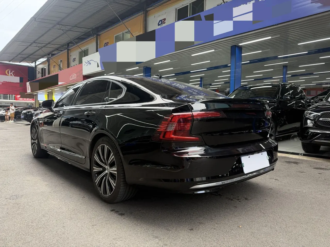 Volvo 2023 S90 48V 2.0T B5 Zhiyuan Deluxe Edition Automatic Gear 20