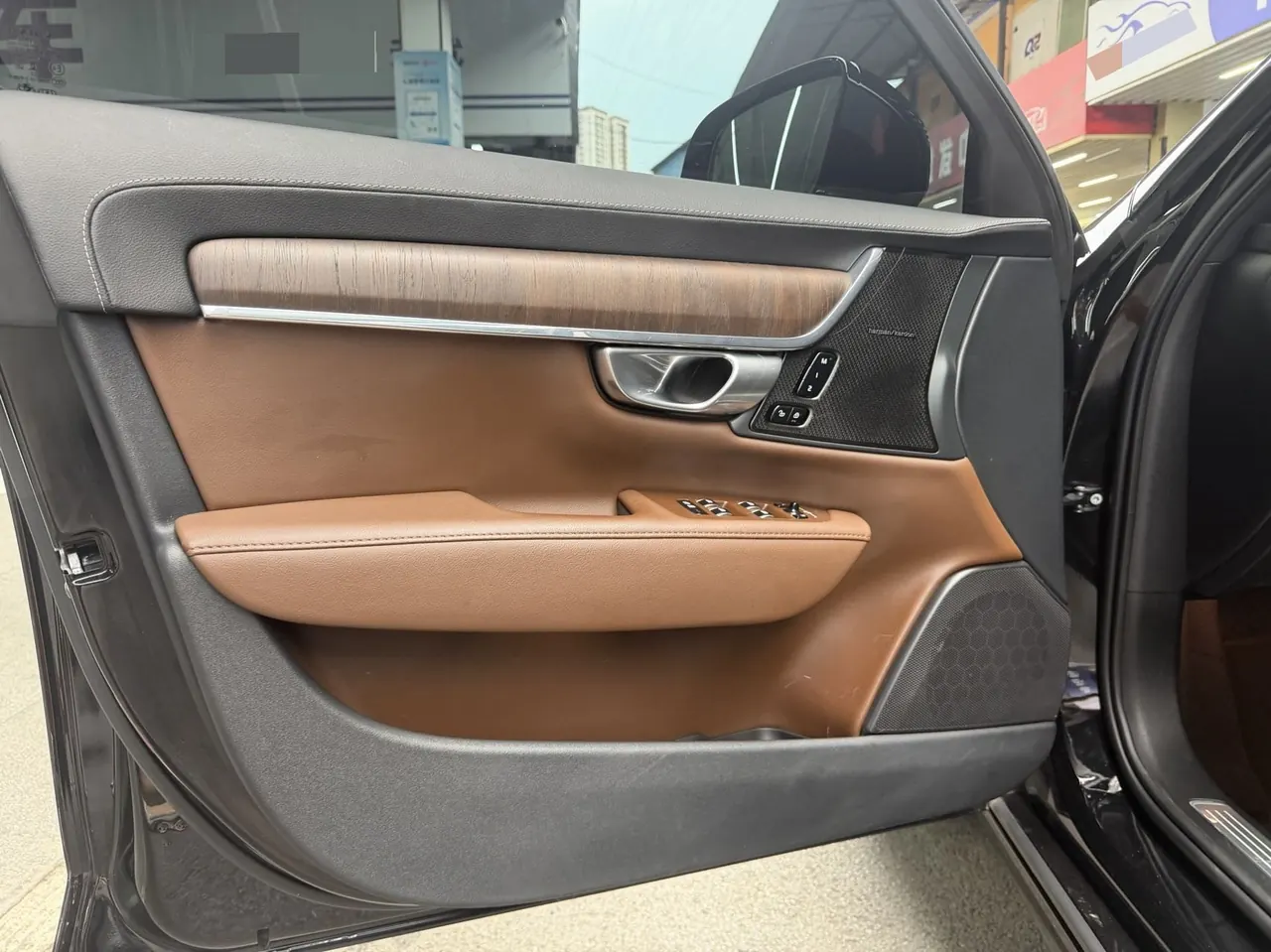 Volvo 2023 S90 48V 2.0T B5 Zhiyuan Deluxe Edition Automatic Gear 7