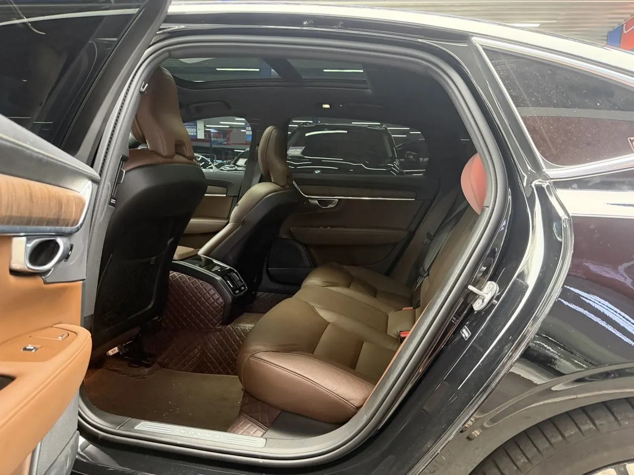Volvo 2023 S90 48V 2.0T B5 Zhiyuan Deluxe Edition Automatic Gear 9