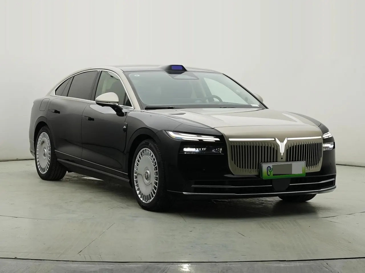 Voyah 2026 models chasing light l four-wheel drive Ultra automatic gear 3