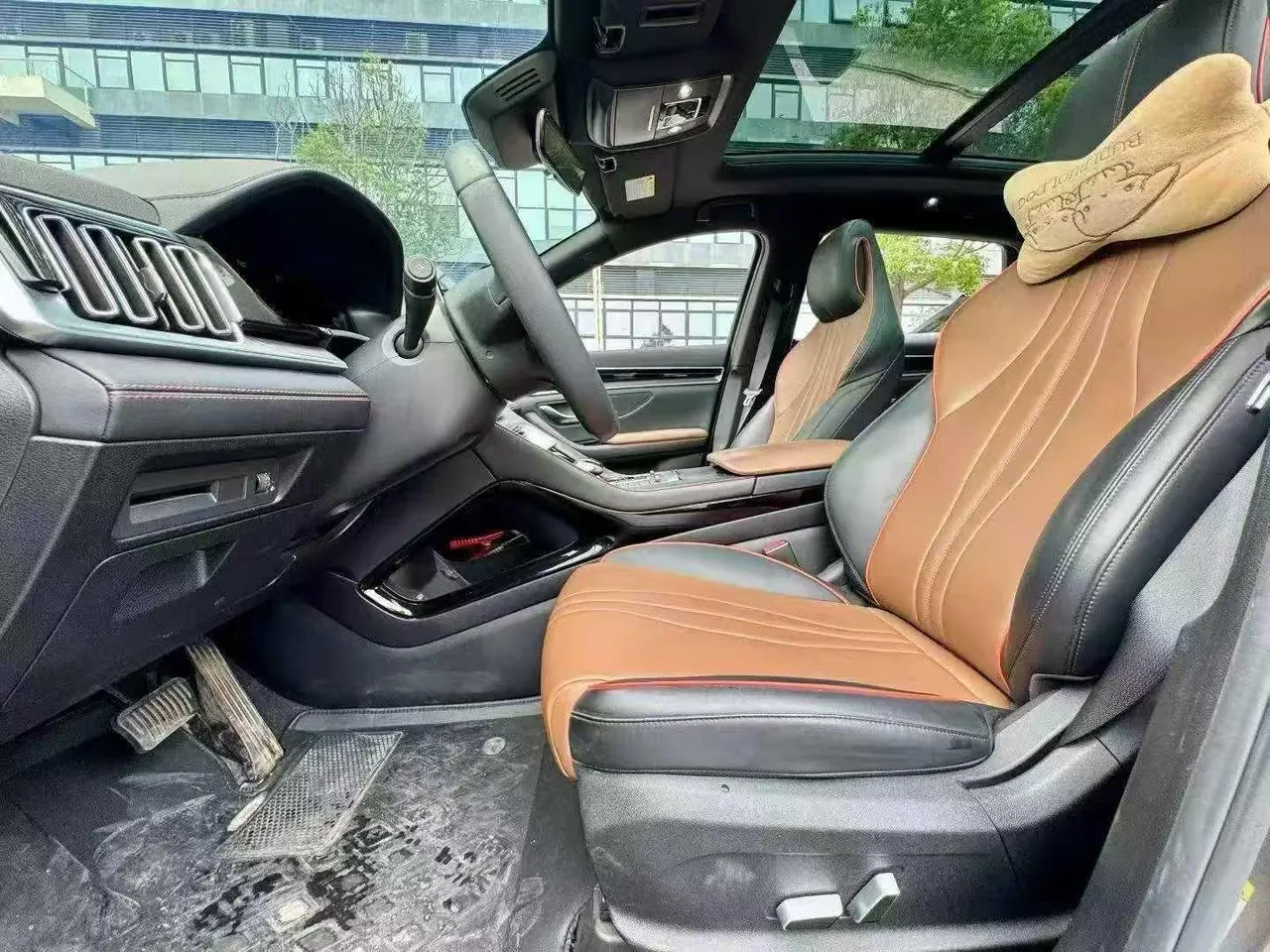 BYD 2020 Song PLUS 1.5T Flagship PLUS Automatic Gear 3