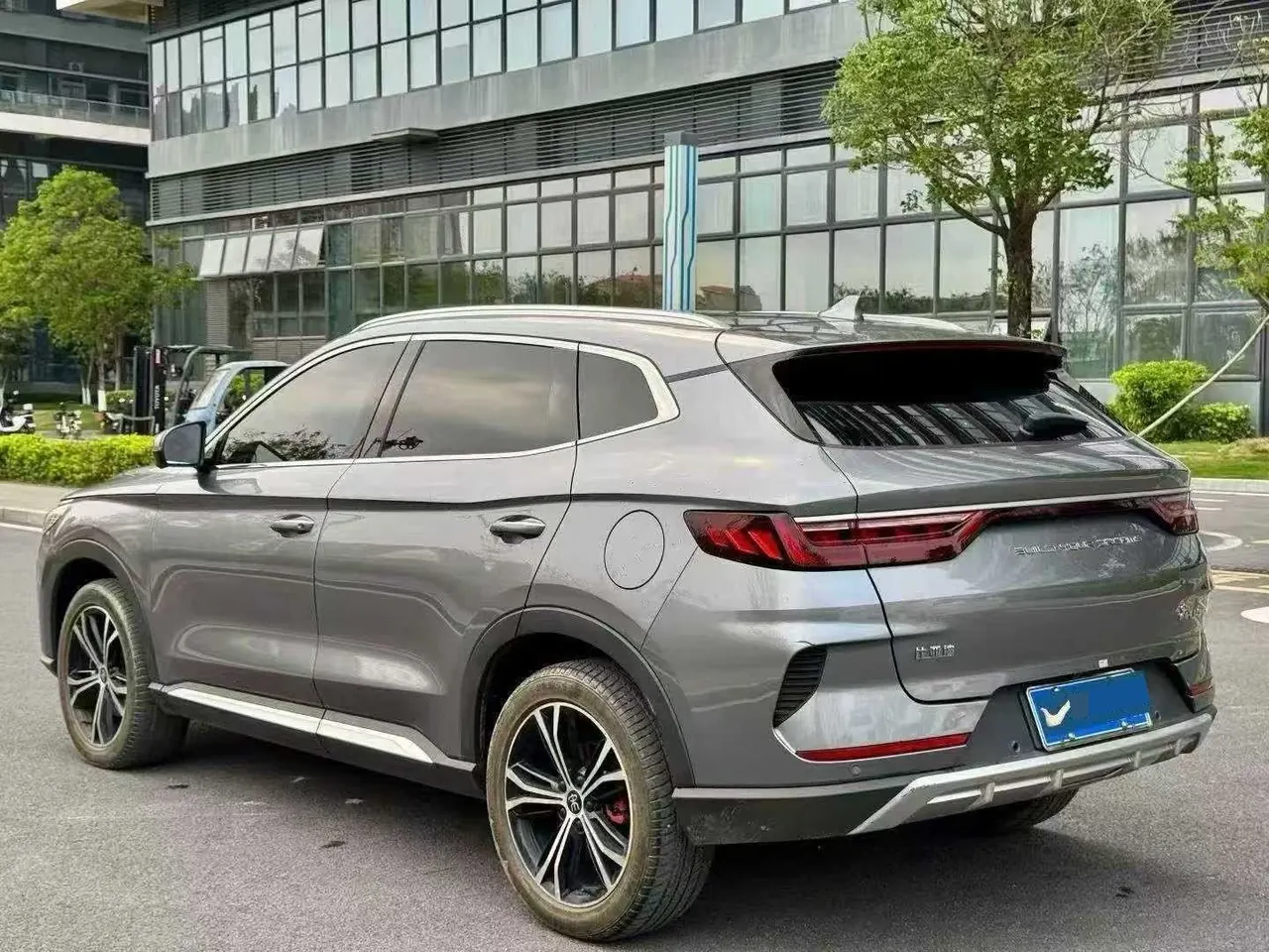 BYD 2020 Song PLUS 1.5T Flagship PLUS Automatic Gear 6