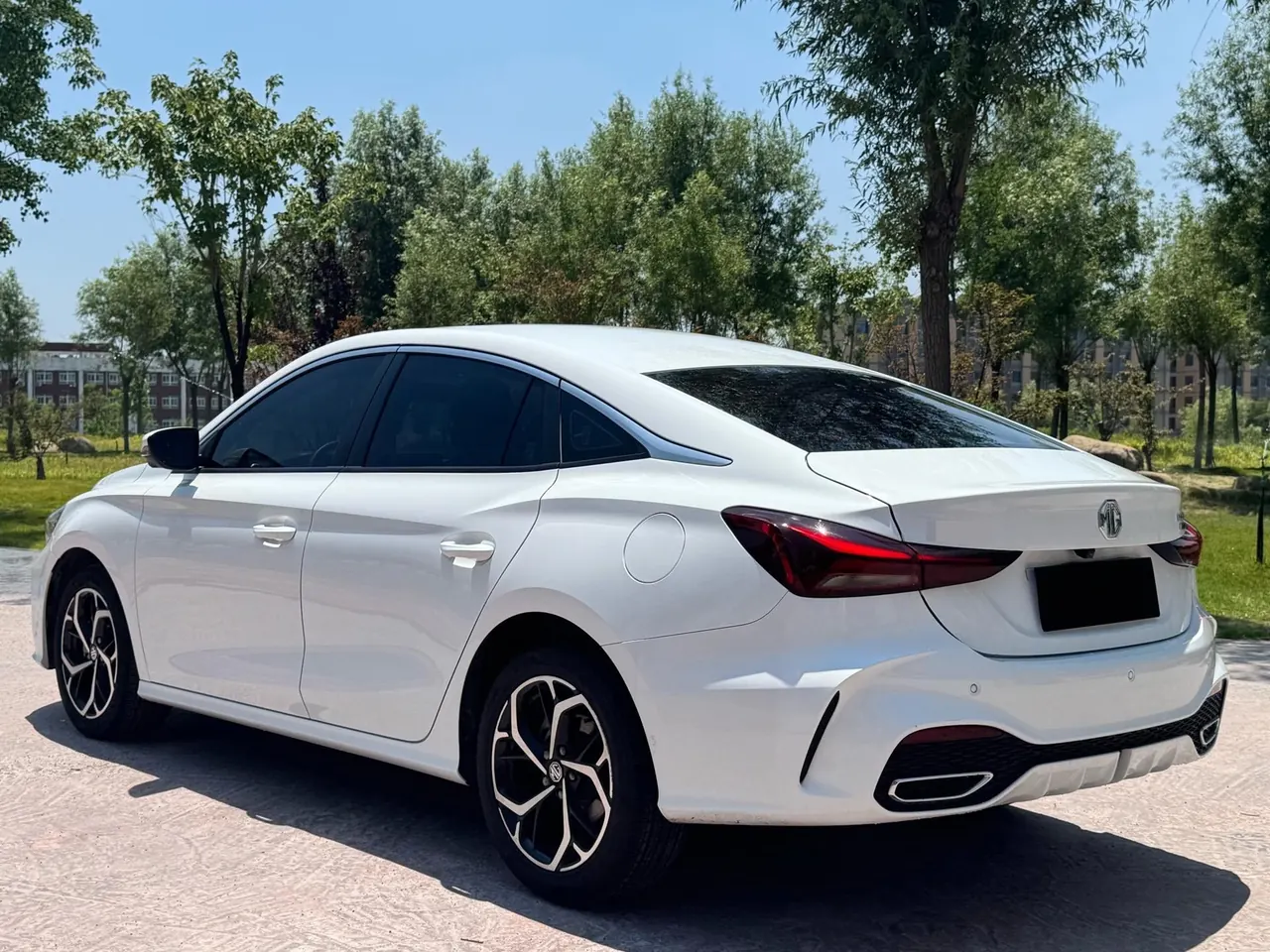 MG 2025 MG5 1.5TGI 300TGI Global Flagship Automatic Gear 6