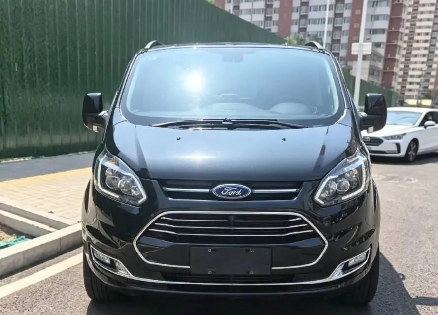Ford 2020 Touruio 2.0T Business Class Edition Automatic Gear 6