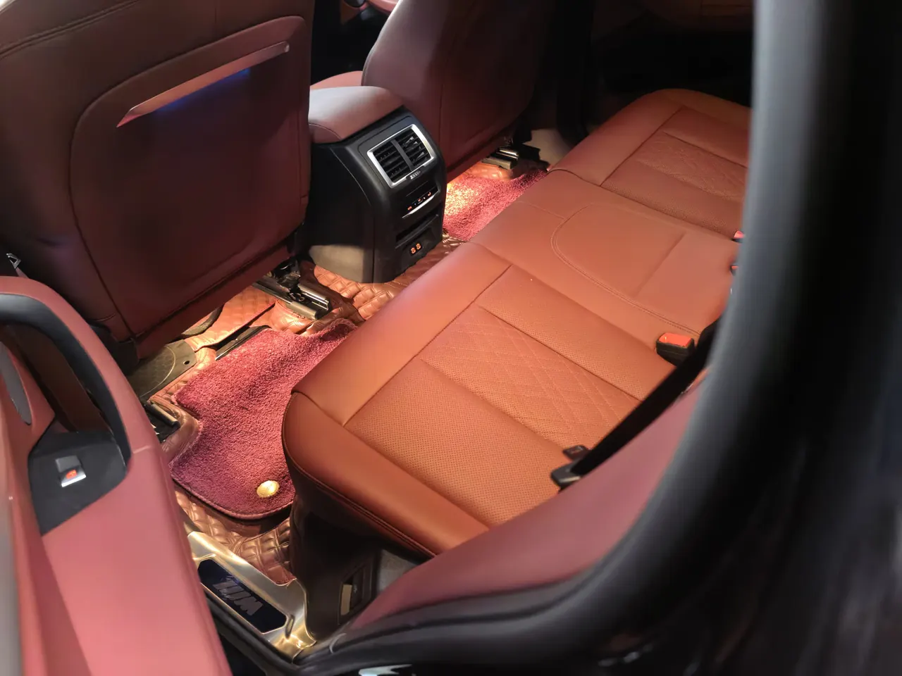 BMW 2023 iX3 leading automatic 6
