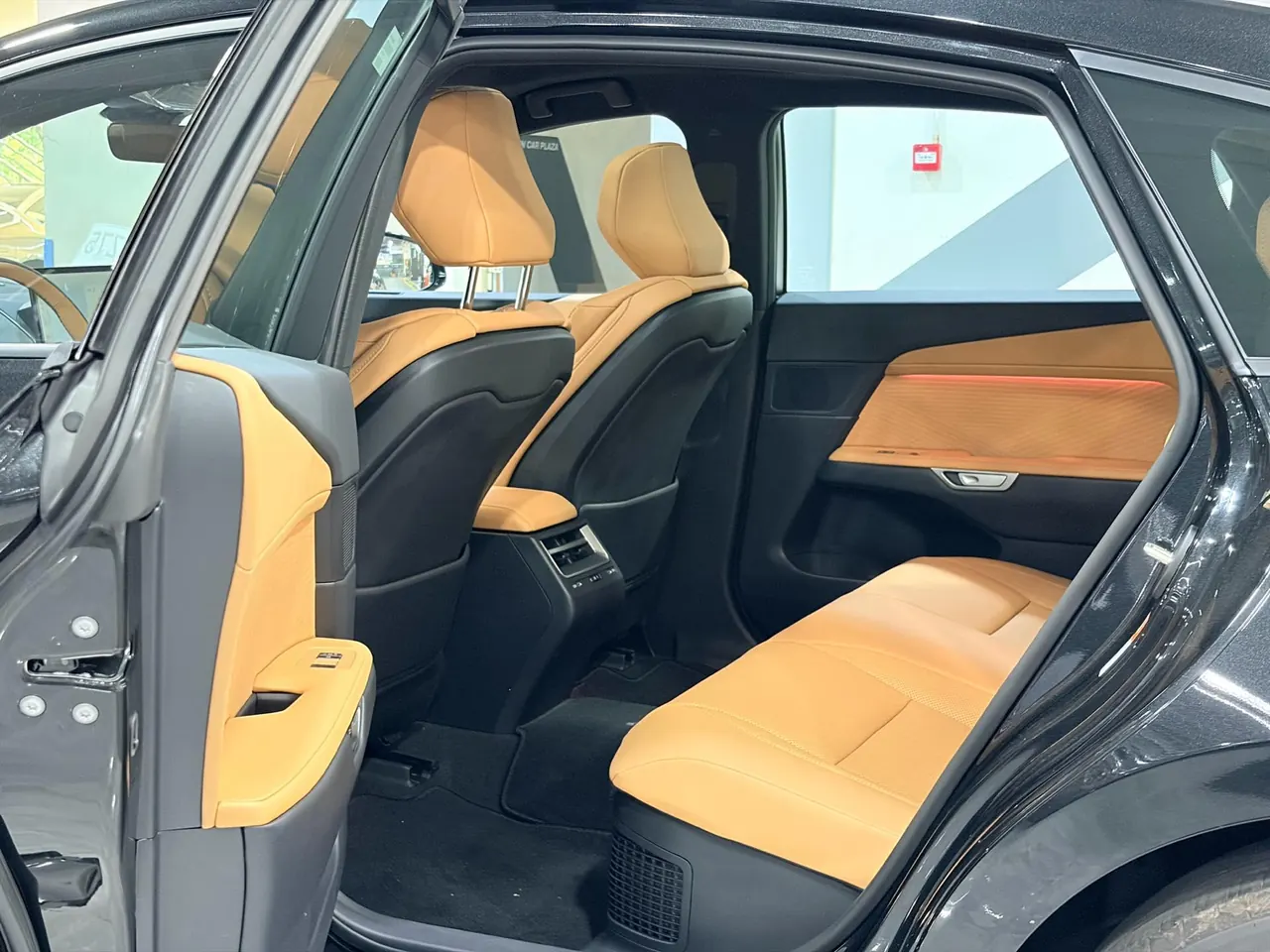 Lexus ES (Imported) 2026 ES300h 2.0 Stepless Automatic Gear 10