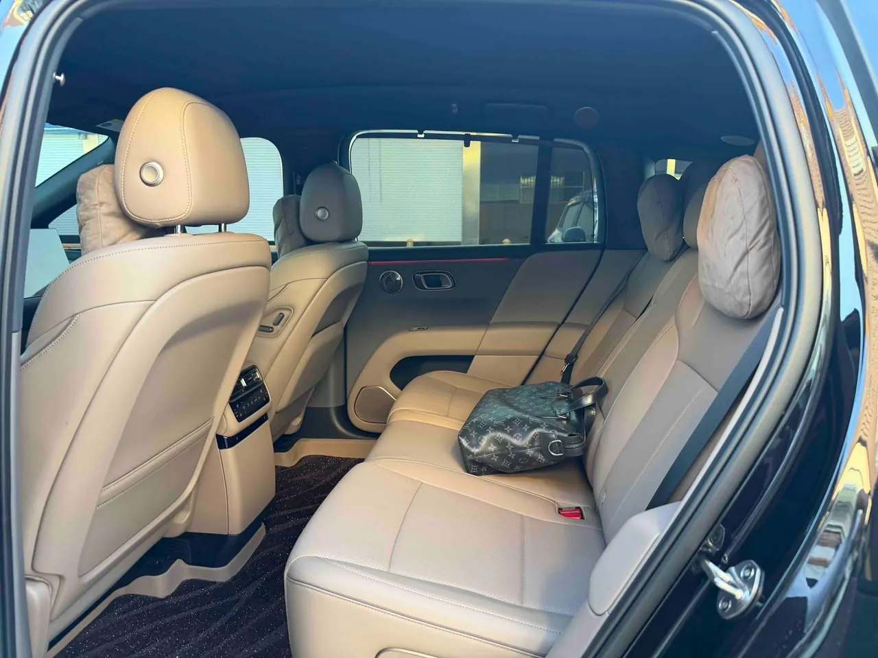 Li 2025 i8 Standard Edition Automatic Gear 5