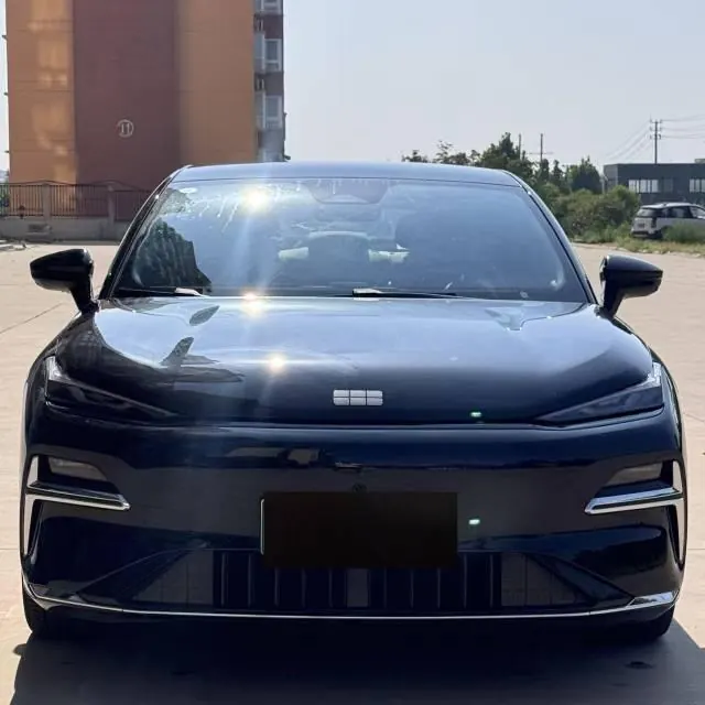 Geely Galaxy 2025 Xingyao 8 EM-i 1.5 130km Premium Edition Automatic Gear 2