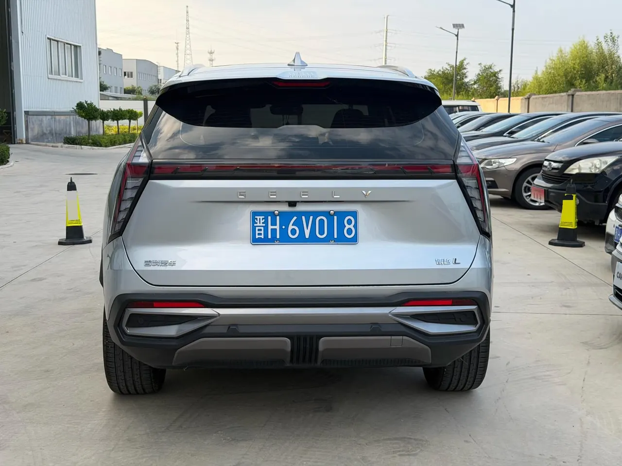 Geely 2023 Boyue L 1.5TD Honorable Automatic Transmission 4