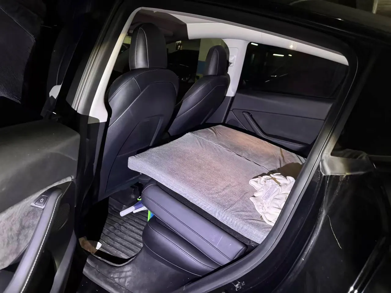 Tesla 2021 Model Y Standard Endurance Rear Drive Automatic Gear 6