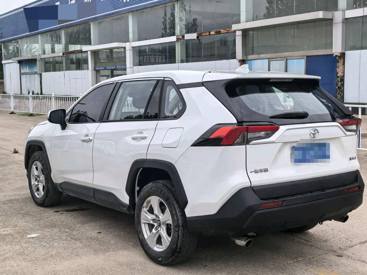 Toyota 2023 RAV4 Rongbo 2.0 Stepless Two-Drive City Edition Automatic Gear 6