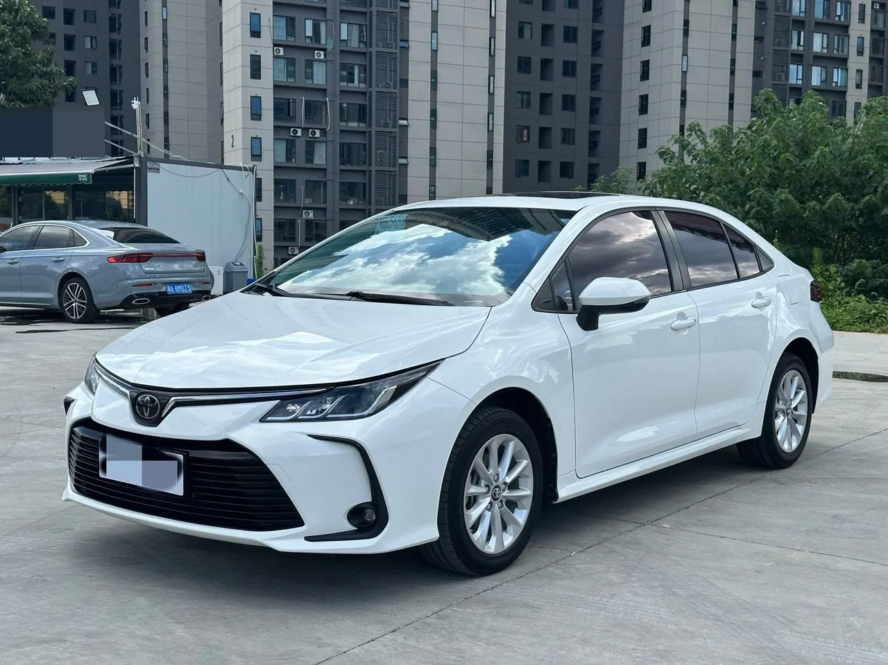 Open image lightbox: Toyota 2021 corolla 1.2T stepless elite PLUS version of automatic gear