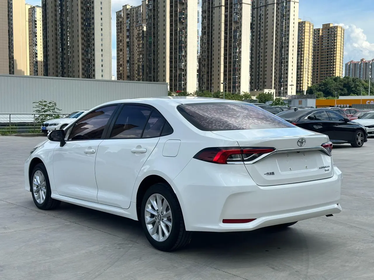 Toyota 2021 corolla 1.2T stepless elite PLUS version of automatic gear 4