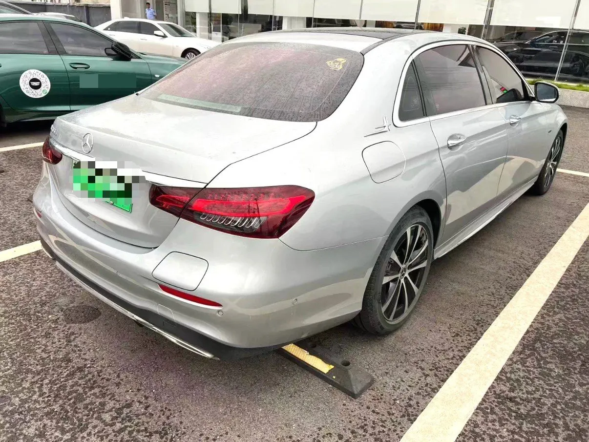 Mercedes Benz E-Class New Energy 2021 E 350 e L 2.0T Sports Automatic 3