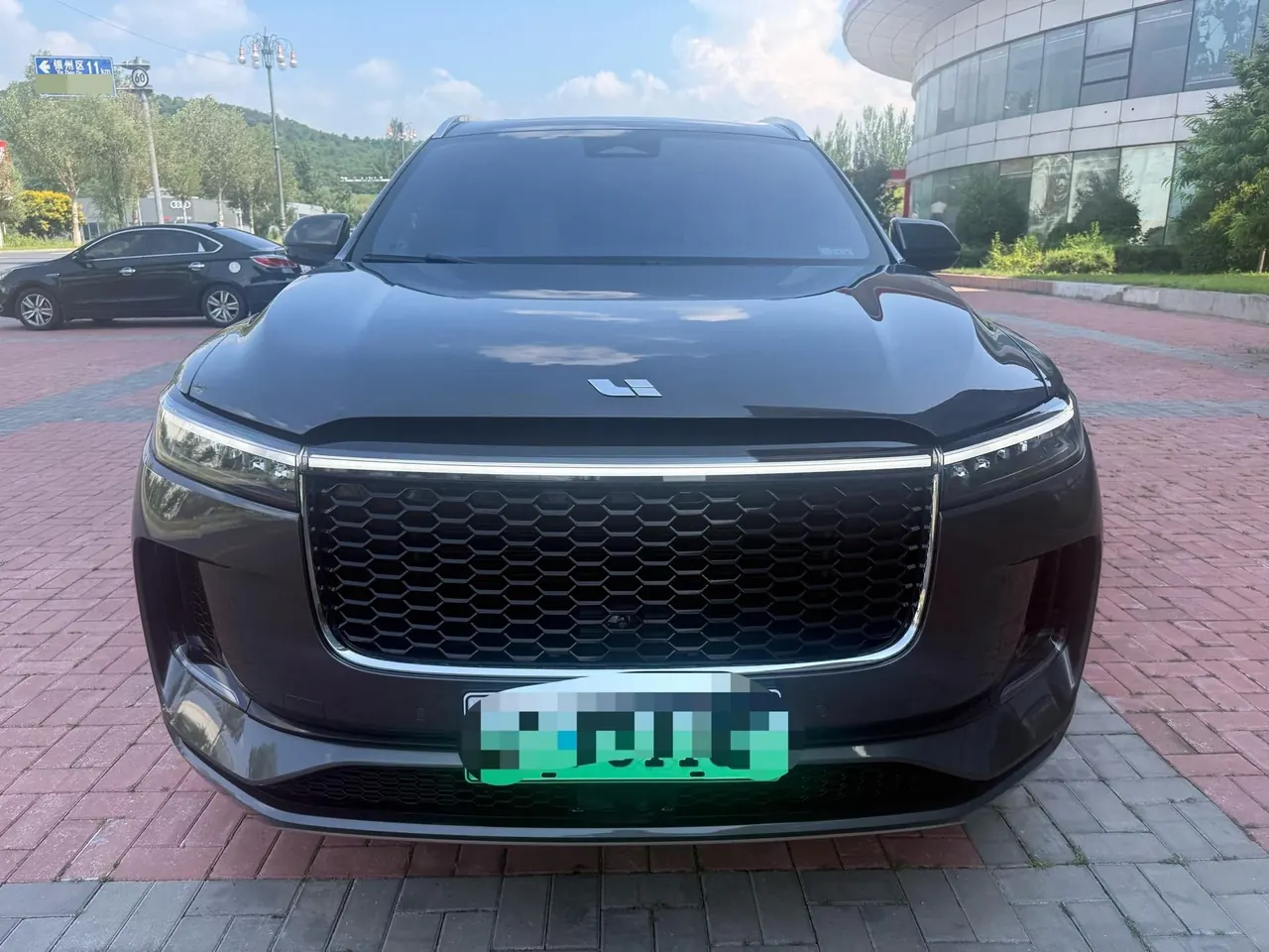 Li 2021 ONE 1.2T extended range 6-seat automatic gear 2