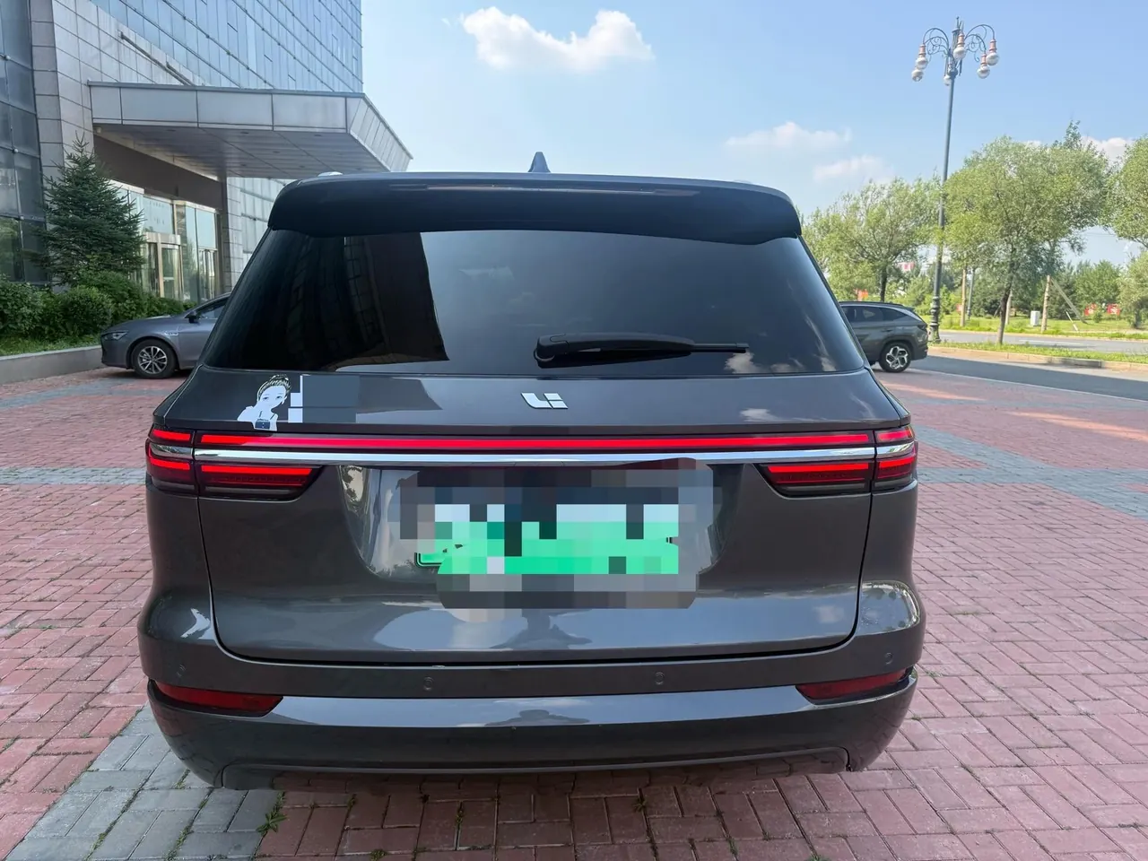 Li 2021 ONE 1.2T extended range 6-seat automatic gear 4