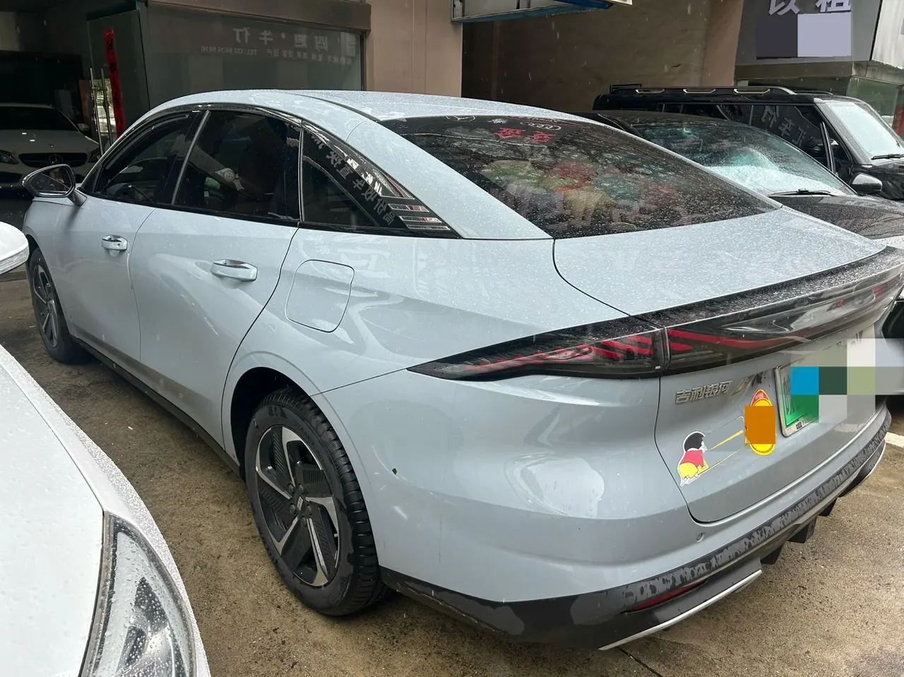Geely Galaxy 2025 L6 EM-i 1.5 140km Starship Edition Automatic Gear 4