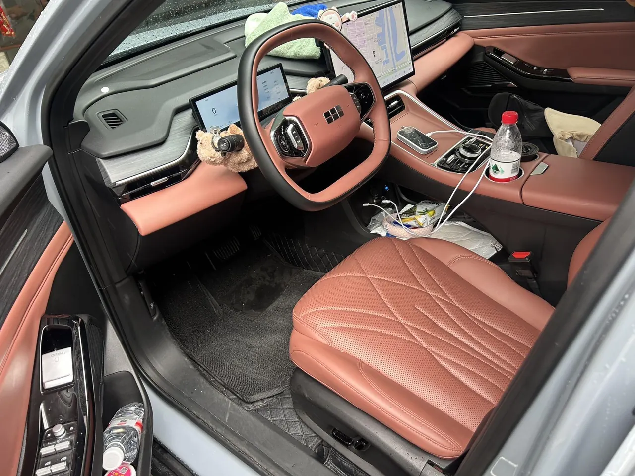 Geely Galaxy 2025 L6 EM-i 1.5 140km Starship Edition Automatic Gear 6