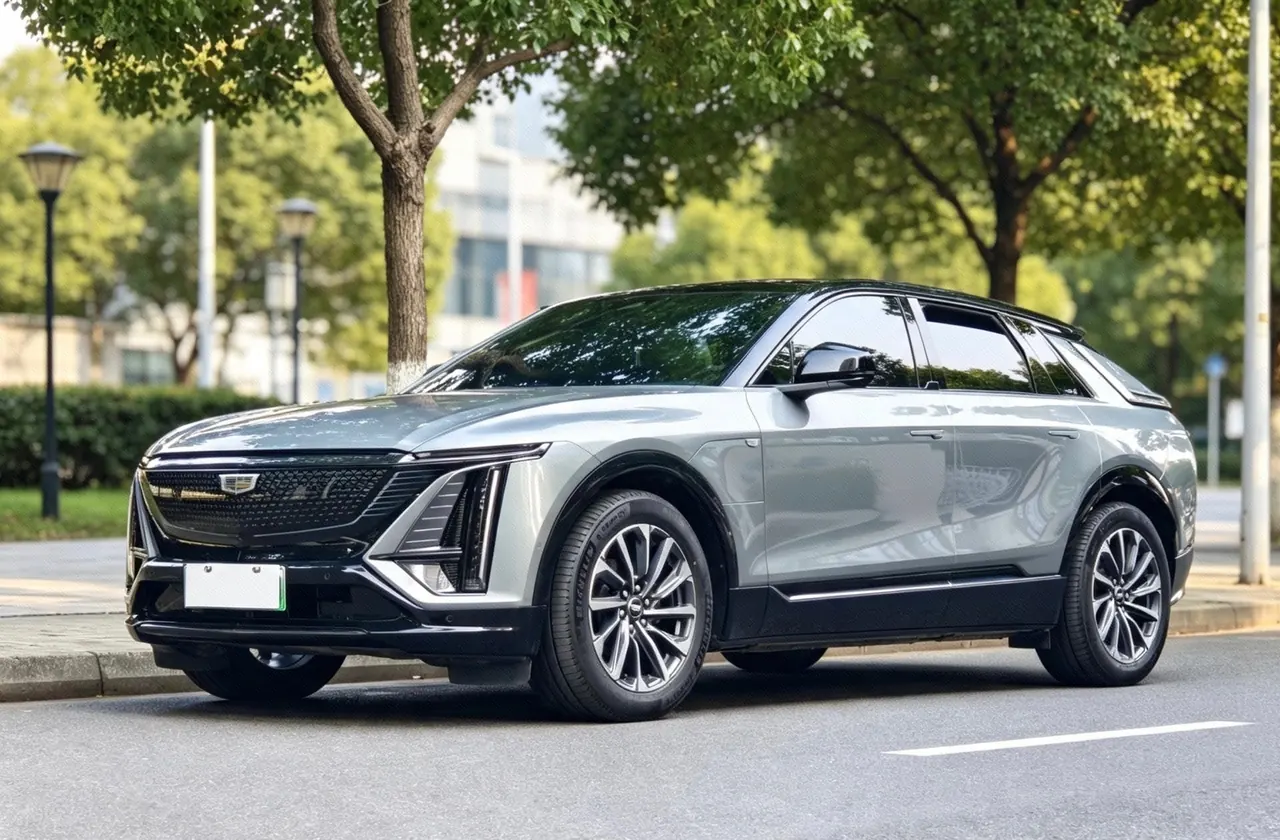 Cadillac 2022 LYRIQ (Sharp Song) Four-wheel Drive High Performance Premium Edition Automatic Gear - View 1