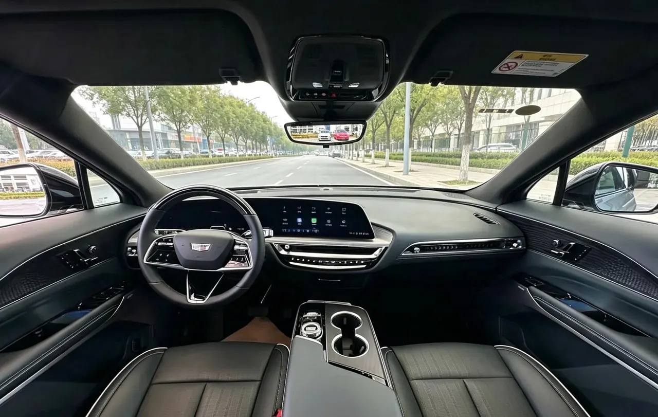 Cadillac 2022 LYRIQ (Sharp Song) Four-wheel Drive High Performance Premium Edition Automatic Gear 5