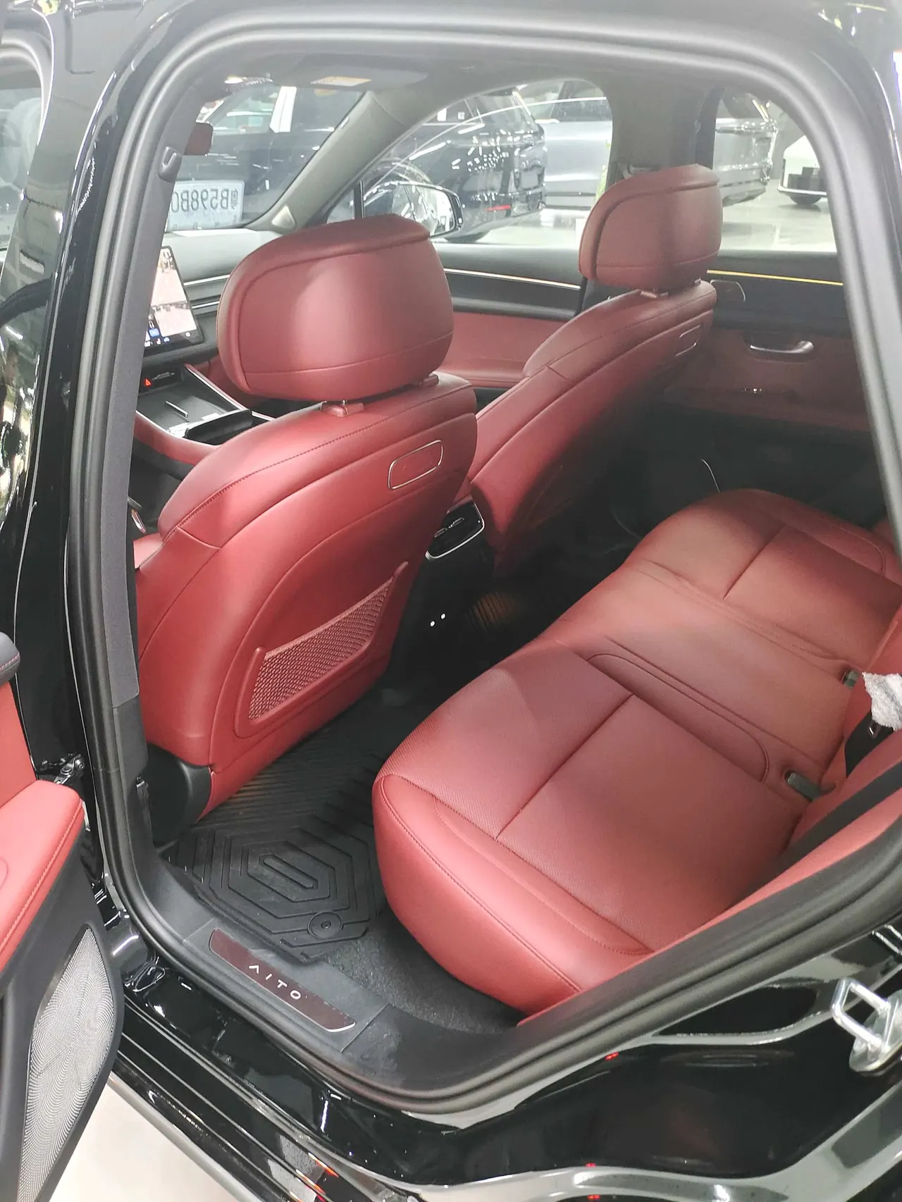 AITO 2025 AITO M5 extended-range Ultra rear-drive automatic gear 8