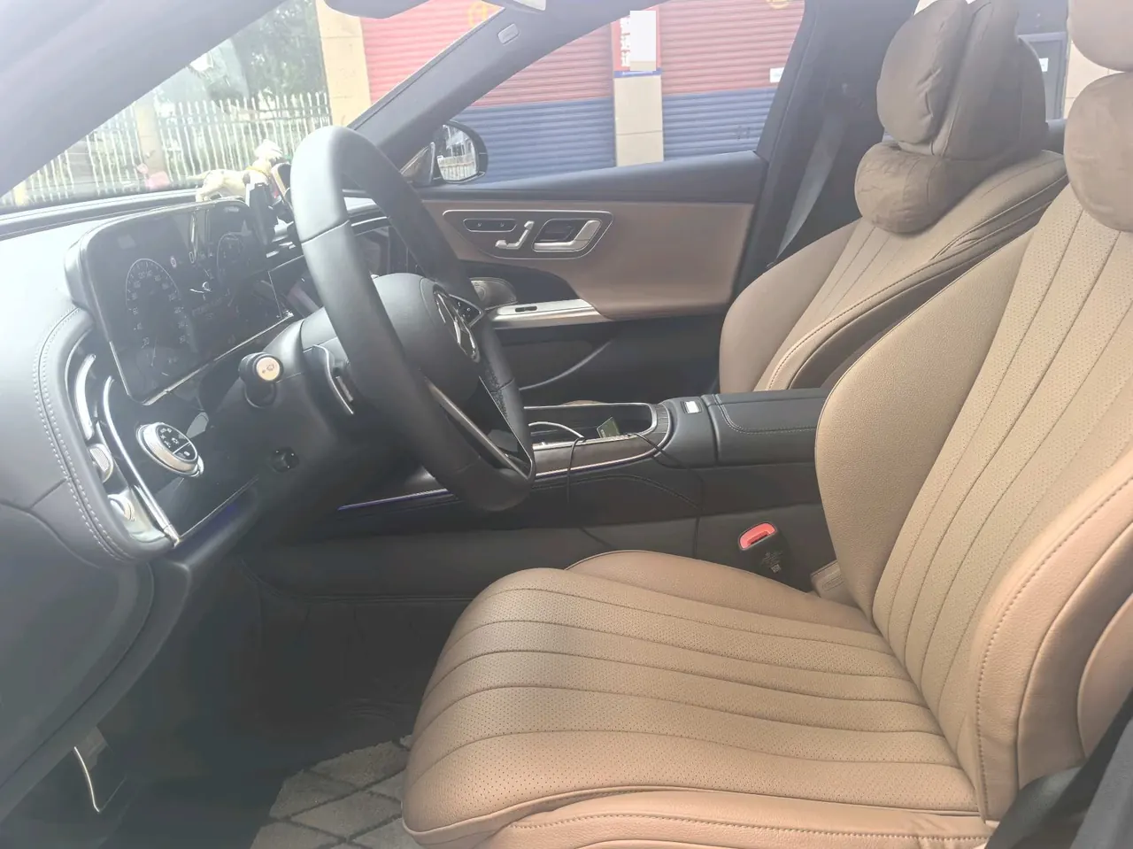 Mercedes Benz E Class 2025 E 300 L 48V 2.0T Luxury Automatic Gear 4