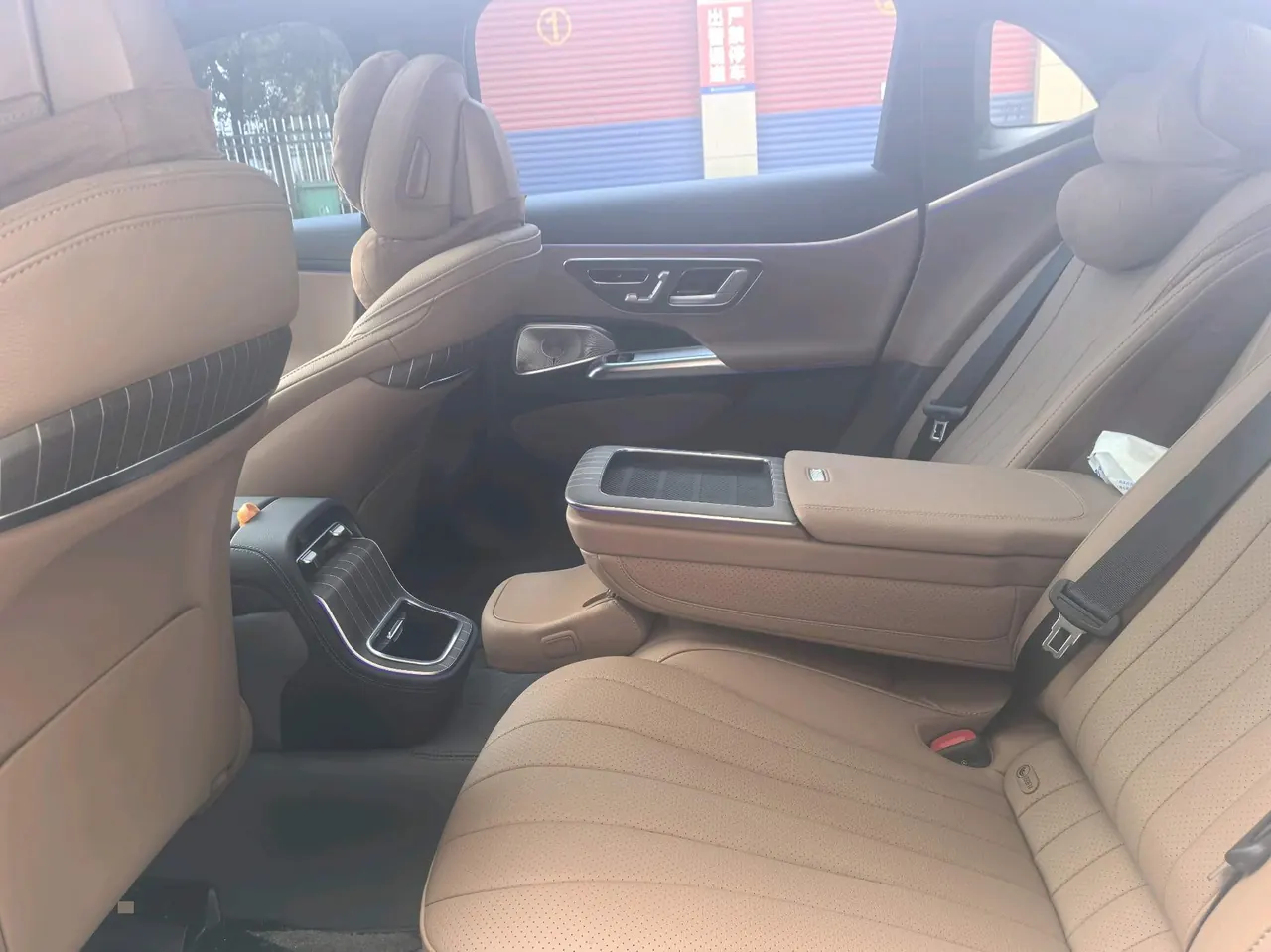 Mercedes Benz E Class 2025 E 300 L 48V 2.0T Luxury Automatic Gear 6