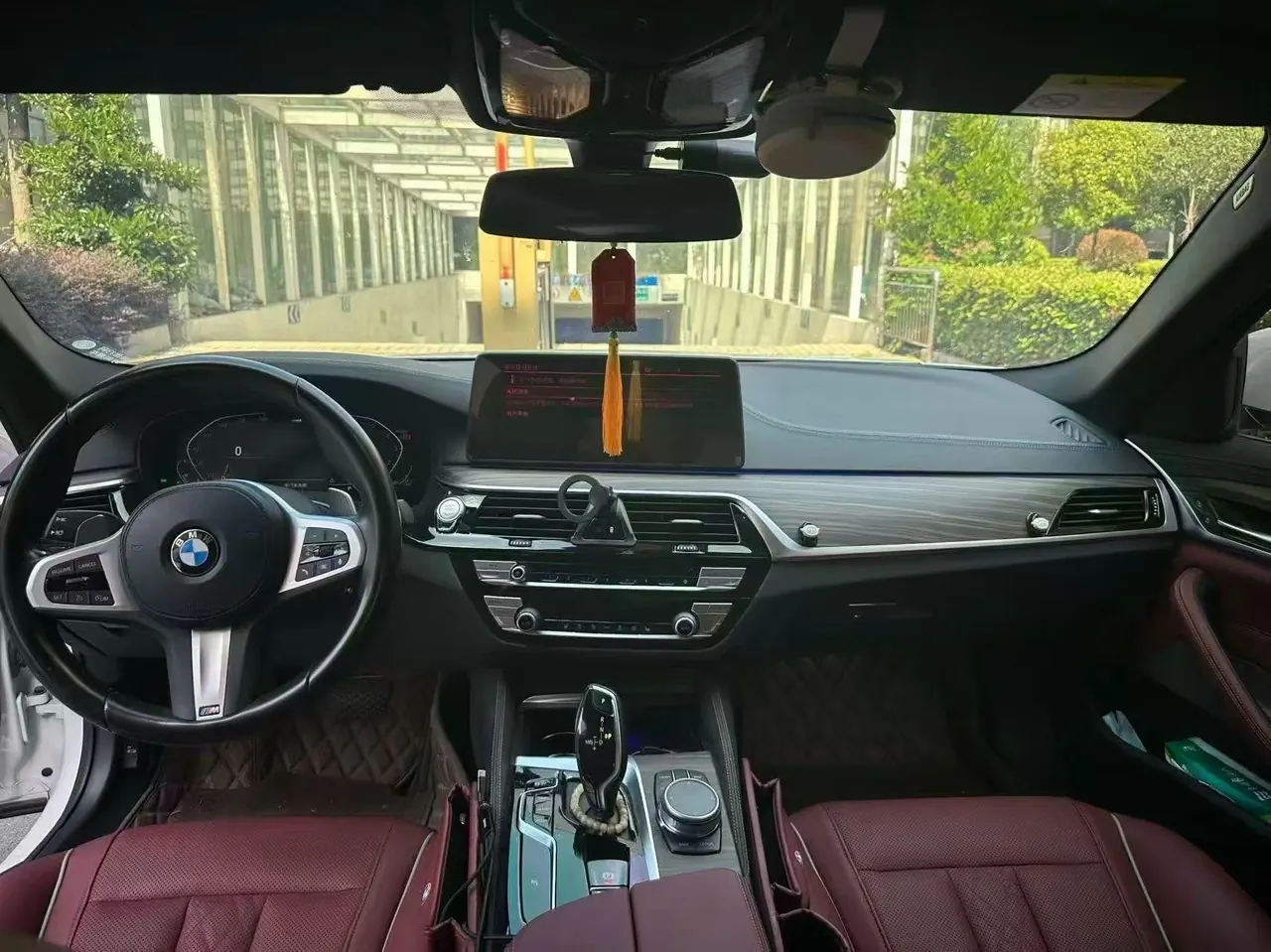 BMW 5 Series 2022 530Li 2.0T Leading M Sports Suit (Modified) Automatic Gear 2
