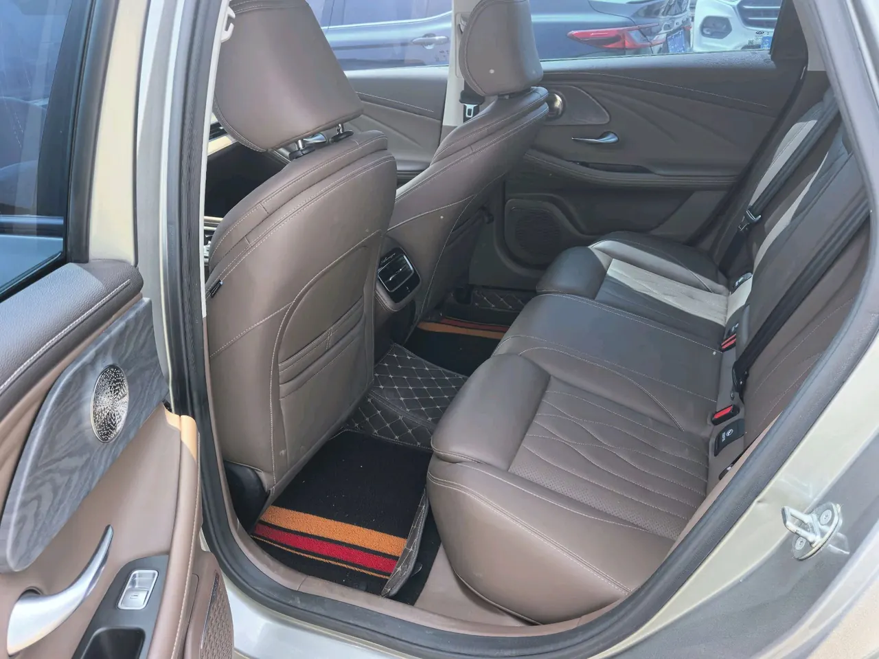 Chery 2023 Erez 8 2.0T High Energy Edition Royal Automatic 9