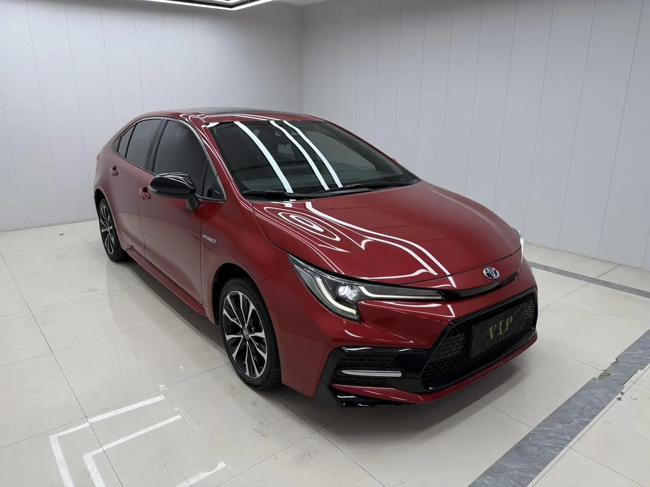 Toyota 2022 Lei Ling Shuangqing 1.8H Stepless Sports Edition Automatic Gear 3